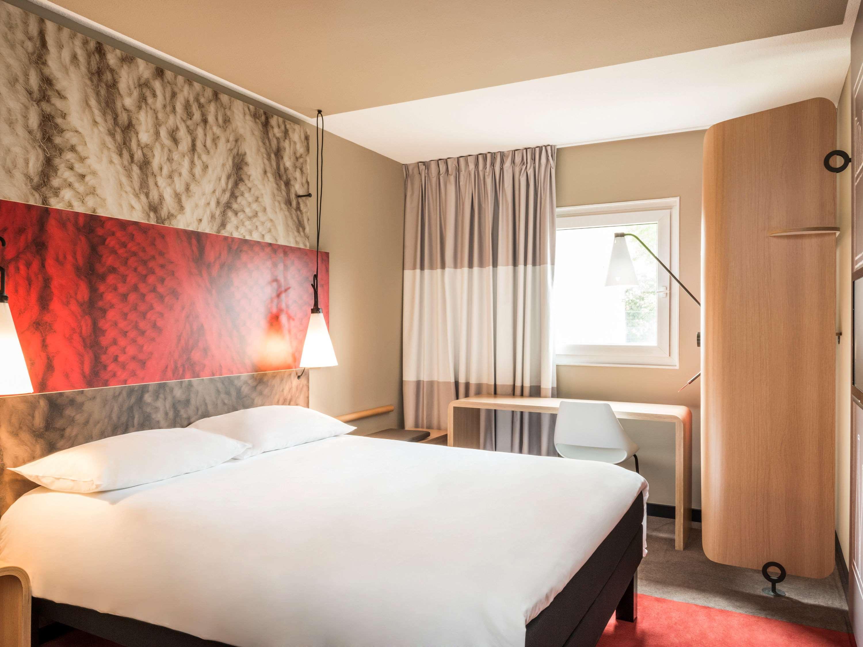 Ibis Hotel 3*