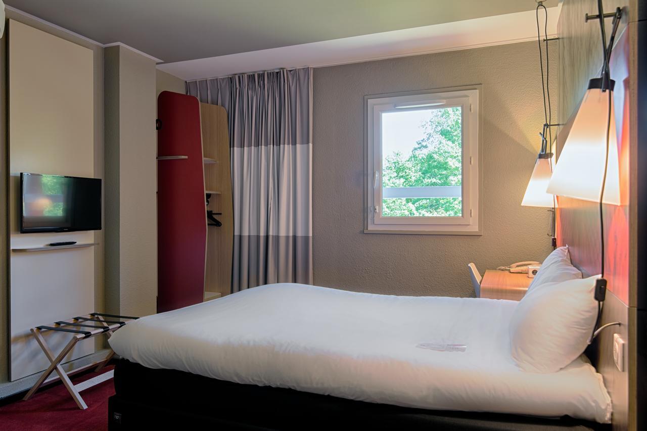 Ibis Hotel 3*